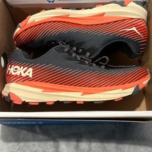 HOKA Women’s TORRENT 2 NWB